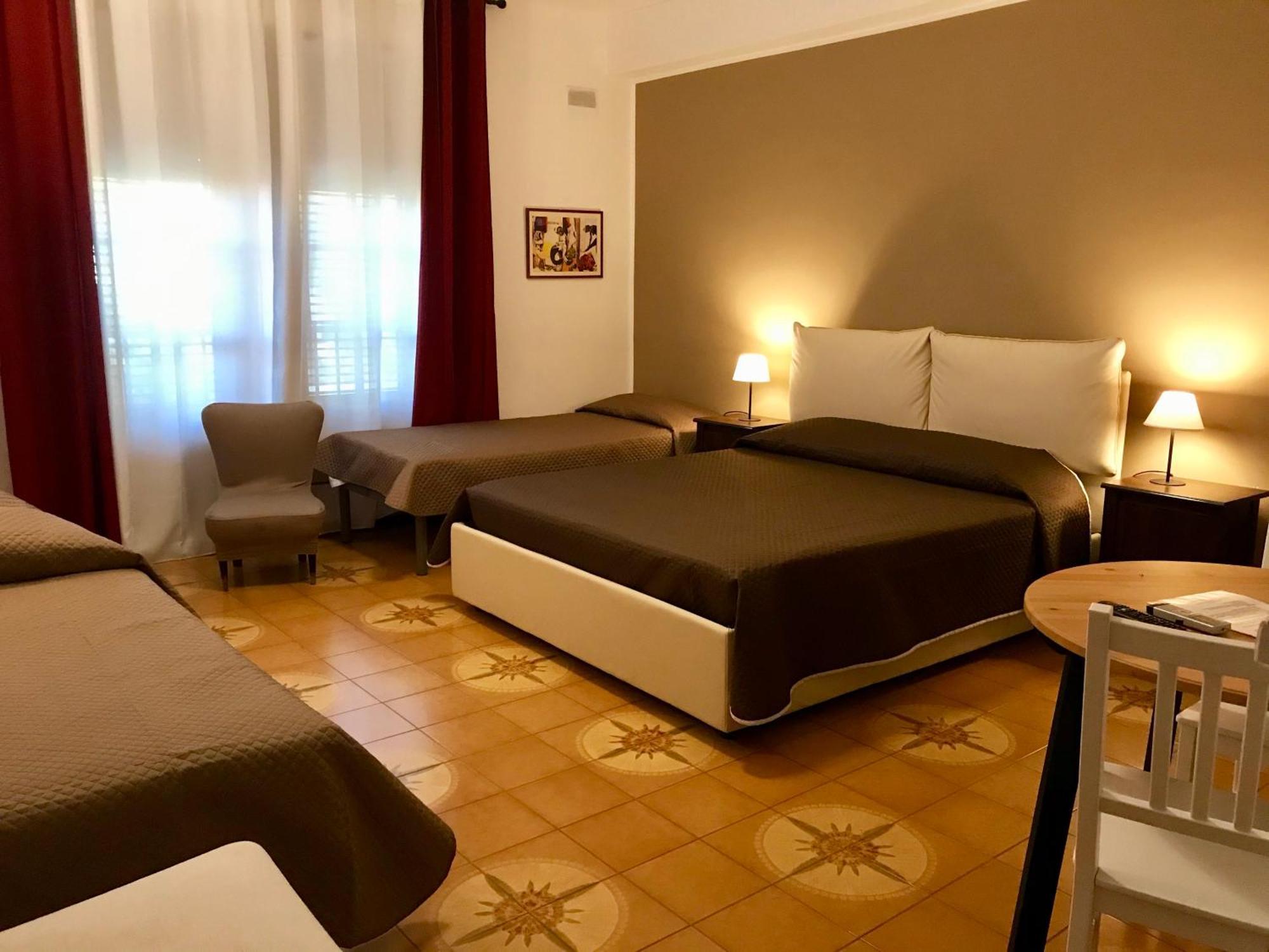 Gli Artisti Apartments & Rooms Bagheria Quarto foto